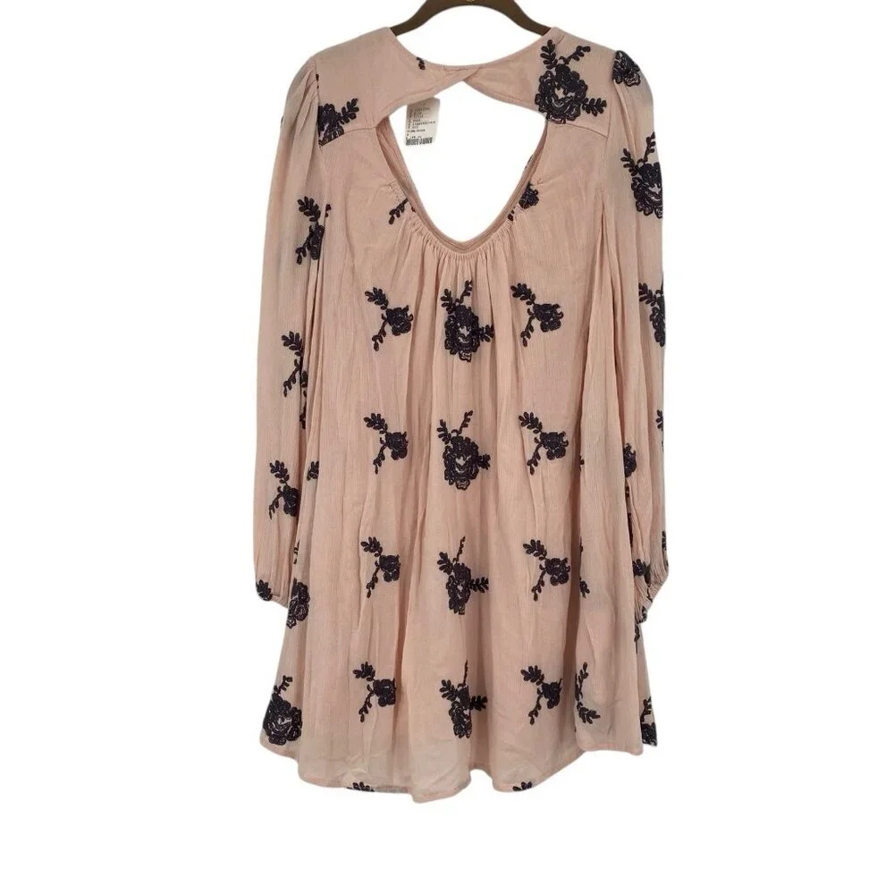 FREE PEOPLE Size Small Pink Emma Floral Embroidered Boho Mini Swing Dress NWT